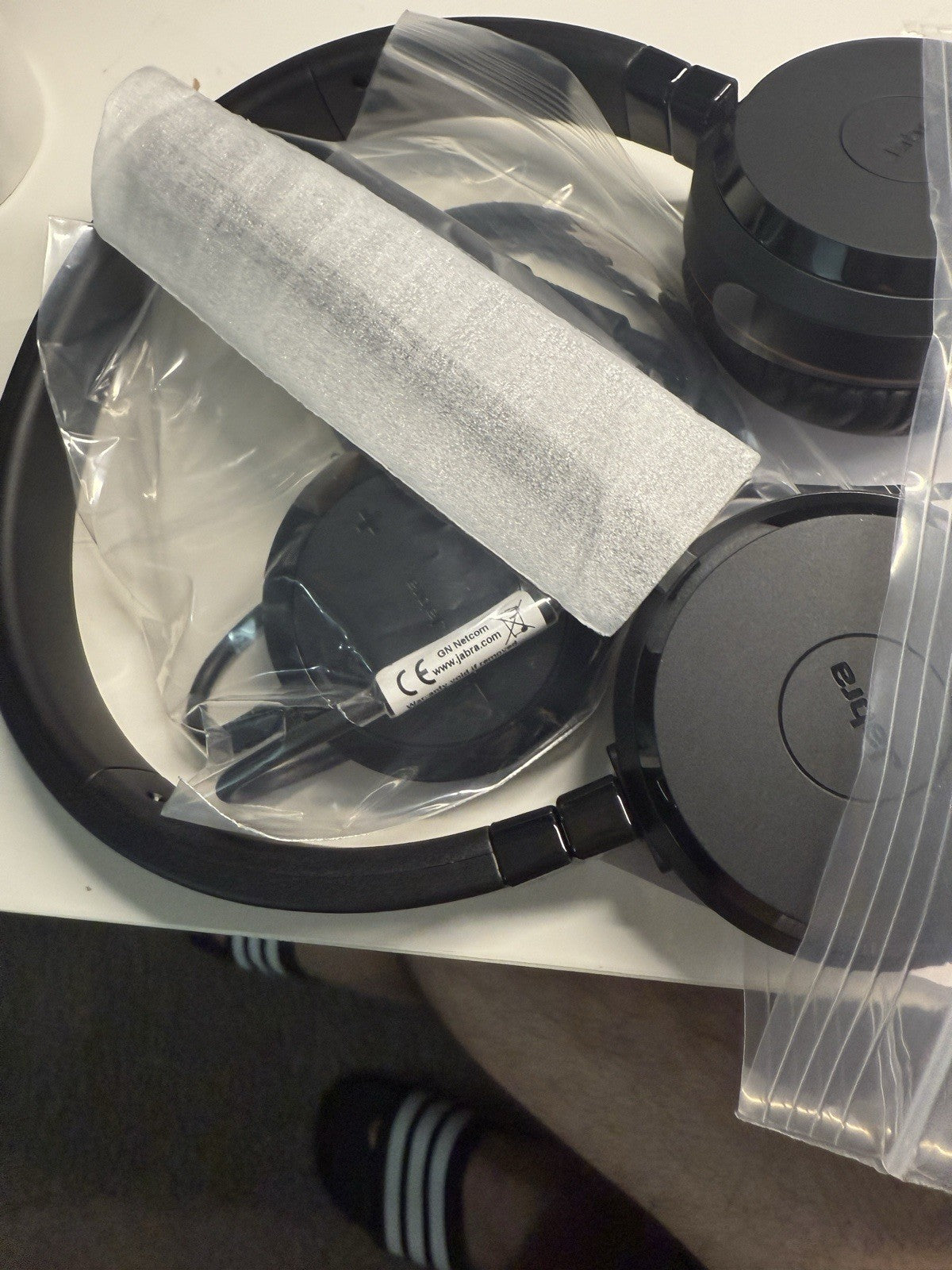 Jabra Evolve 20 SE Wired Dual-Ear Headset with Microphone for Work, 
