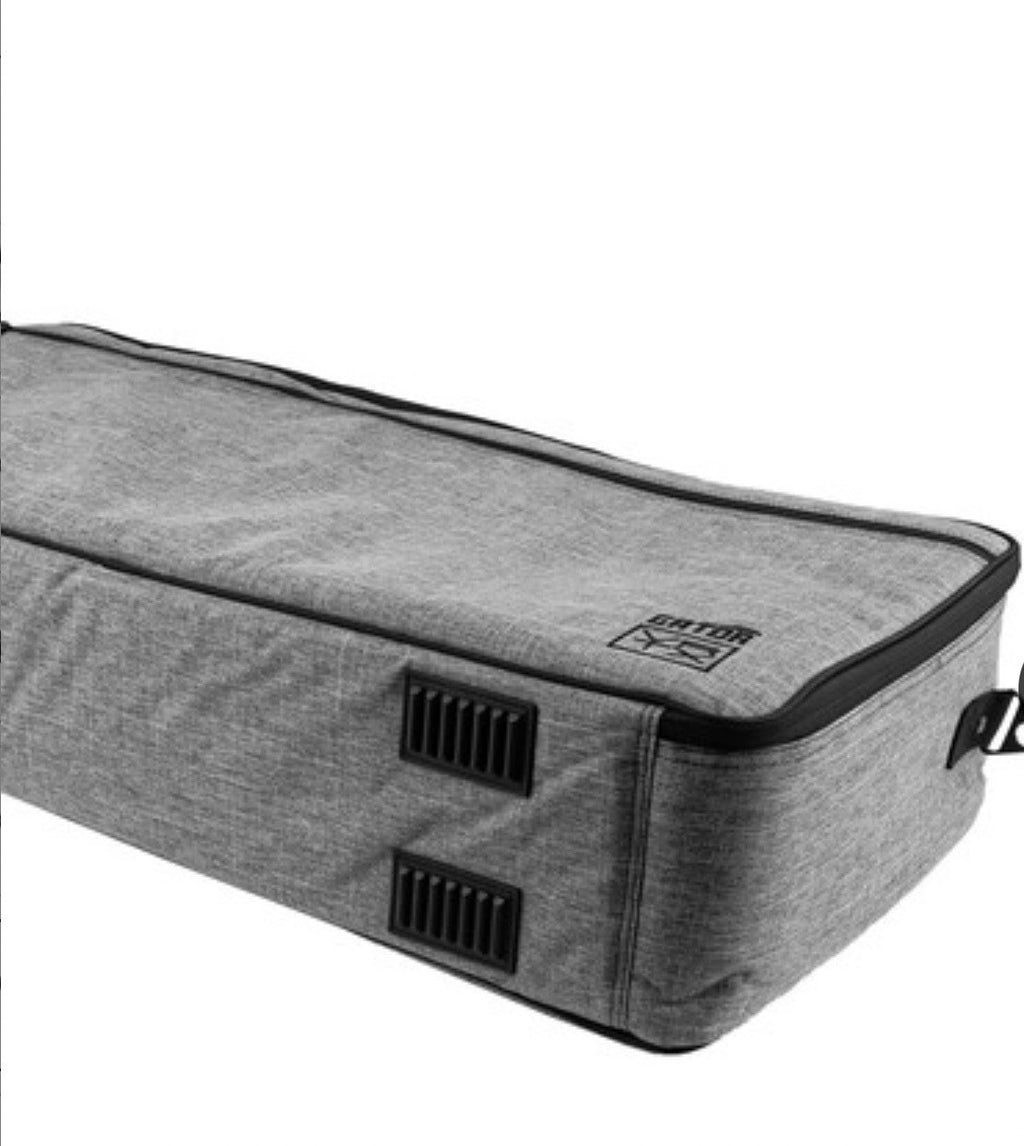 Gator Vertex Tour Elite Pedalboard and Riser with Bag (31 x 13")