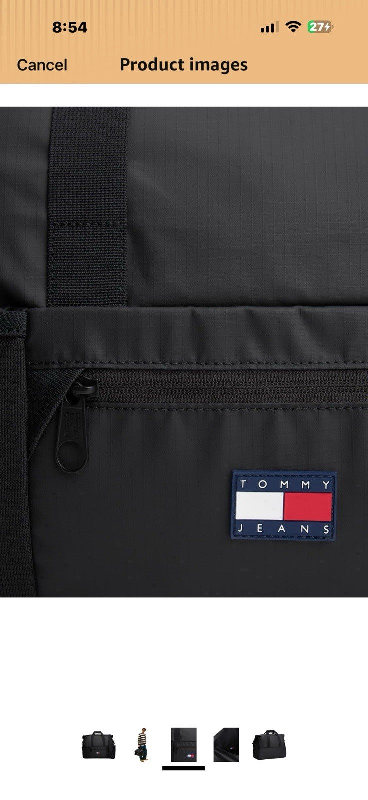 Tommy Jeans Daily Duffle Bag for Travel and Gym with Shoulder Straps