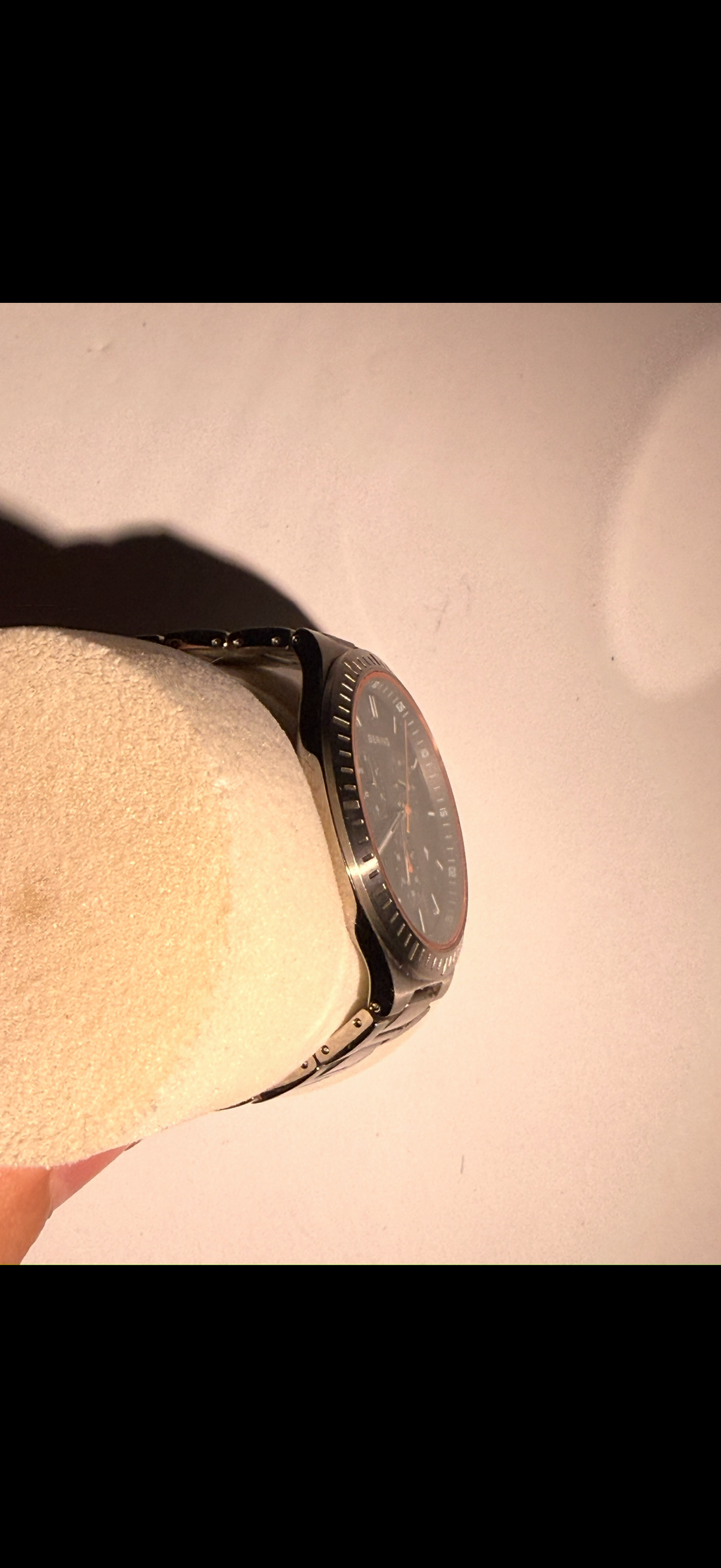 Titan Chrono | brushed silver | 11743-709
Used good condition 
Product information "Titan Chrono | brushed silver | 11743-709"
With this watch you go through thick and thin - Ultra light, extremely resistant,