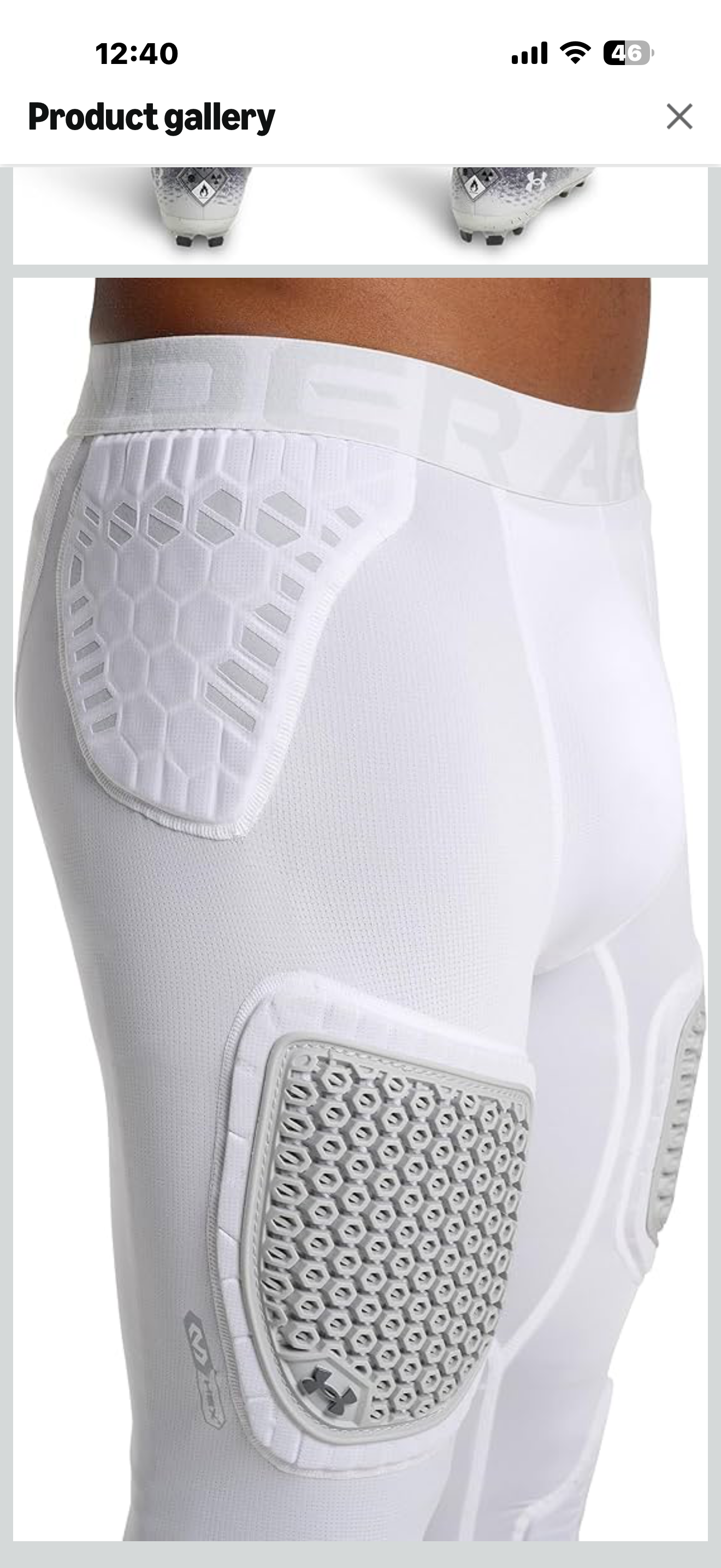 Under Armour Gameday Pro 7-Pad Adult Football Compression Tights with Integrated Pads

Color: New White

Size: X-Large

Redesigned low-profile HEX padding at hips, thighs, knees and tailbone
HeatGear fabric provides extreme comfort & compression without r