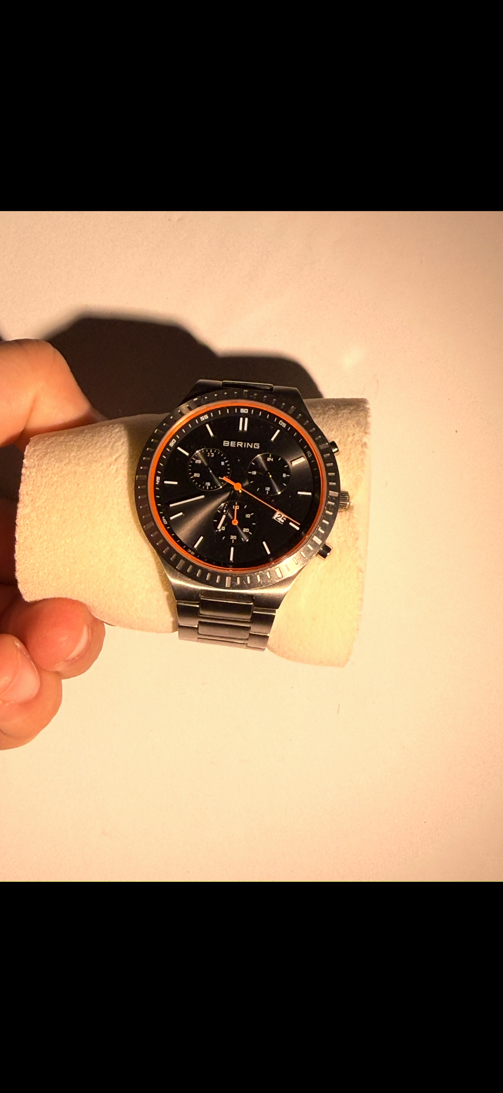 Titan Chrono | brushed silver | 11743-709
Used good condition 
Product information "Titan Chrono | brushed silver | 11743-709"
With this watch you go through thick and thin - Ultra light, extremely resistant,
